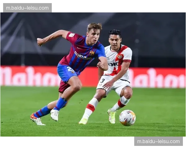 塞尔塔3-4-3阵型应对客场压力 中场拦截与快速转换效率突出